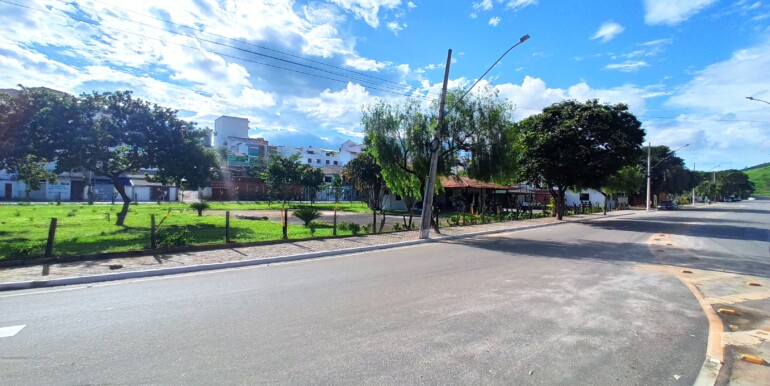 Area 1.888 m² - Bairro Cidade Nova GV - Av MG d